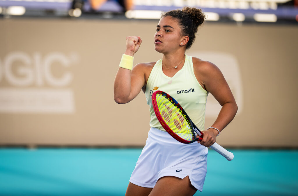 Jasmine Paolini hitting a spectacular down-the-line winner against Elina Svitolina at the French Open.