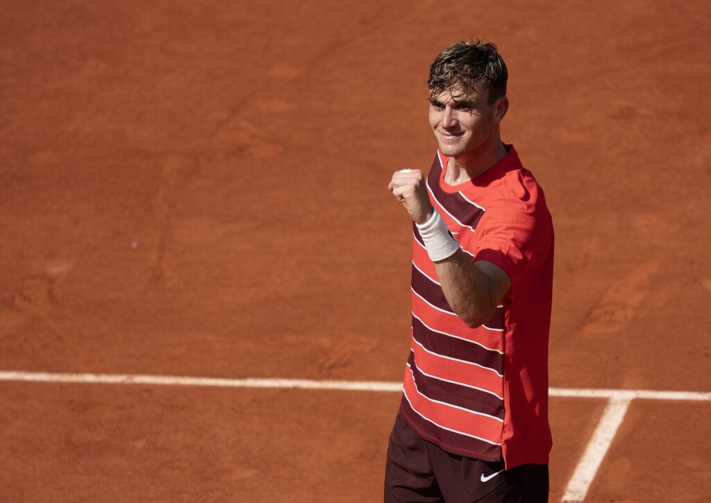 Alexander Bublik celebrates winning the second set against Jack Draper at the 2025 French Open.