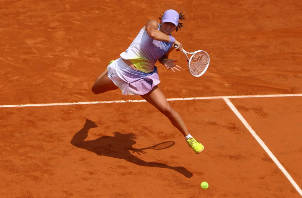 Iga Swiatek and Aryna Sabalenka prepare for their French Open semi-final match at Stade Roland Garros.