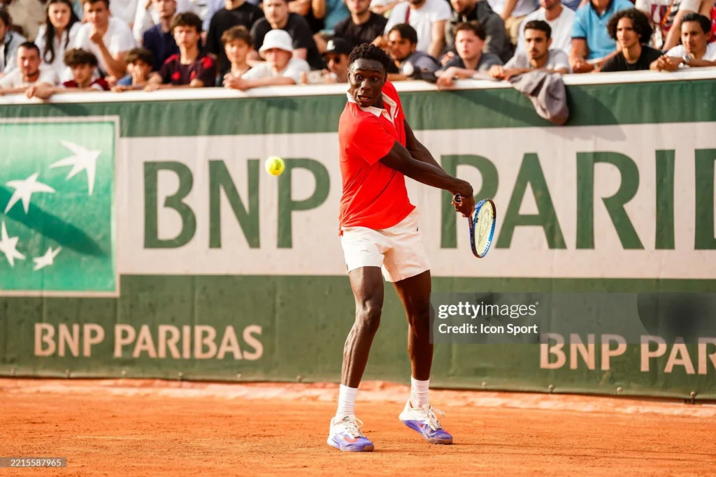 WTA players showcase vibrant and unique courtwear styles at Roland Garros 2025, blending sport and fashion.