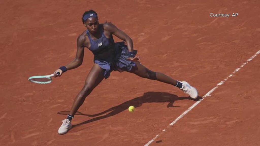 Djokovic and Zverev in a gripping 41-shot rally at the French Open 2025, showcasing their mental toughness.